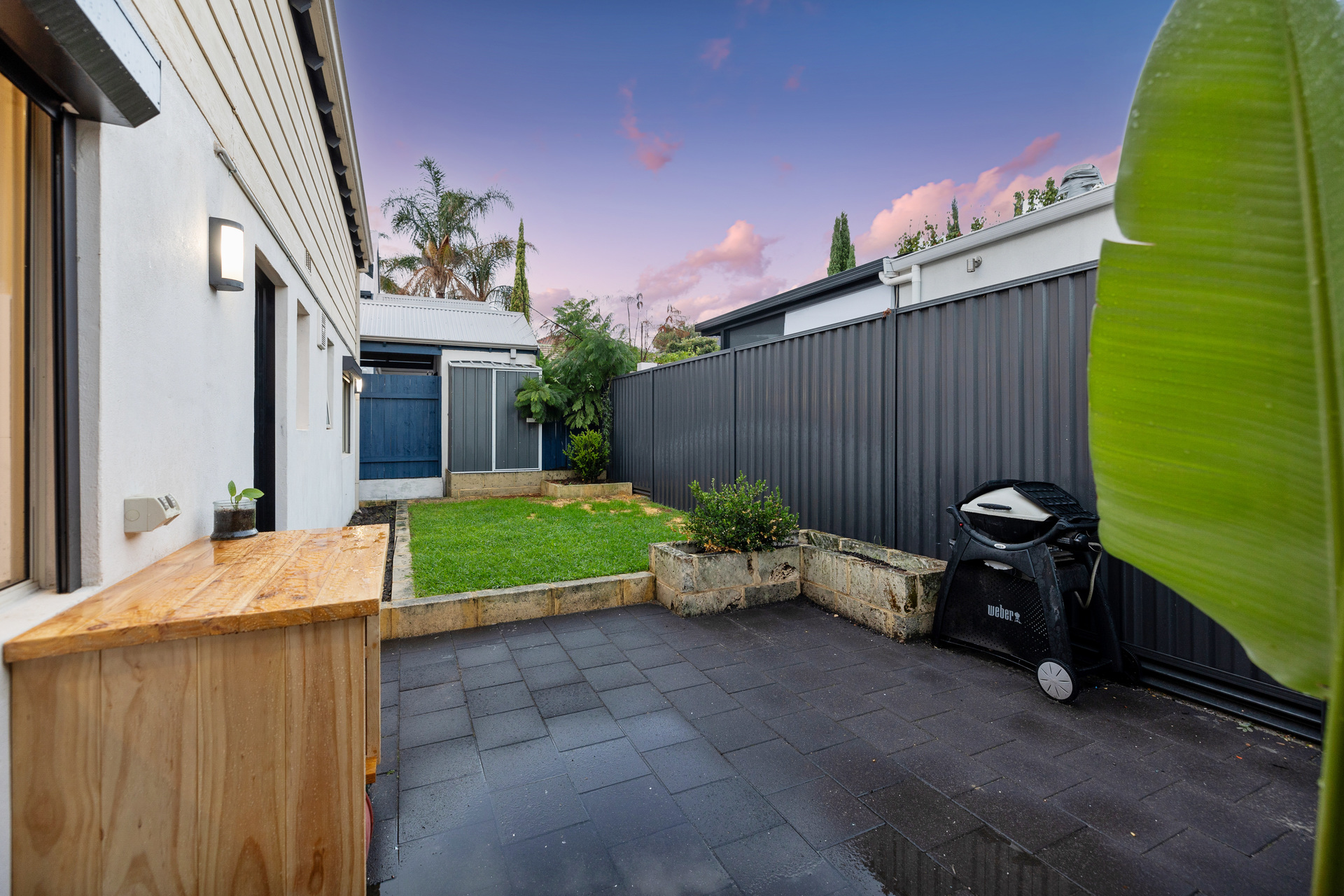 2/21 Short Street, Joondanna, WA 6060 AUS