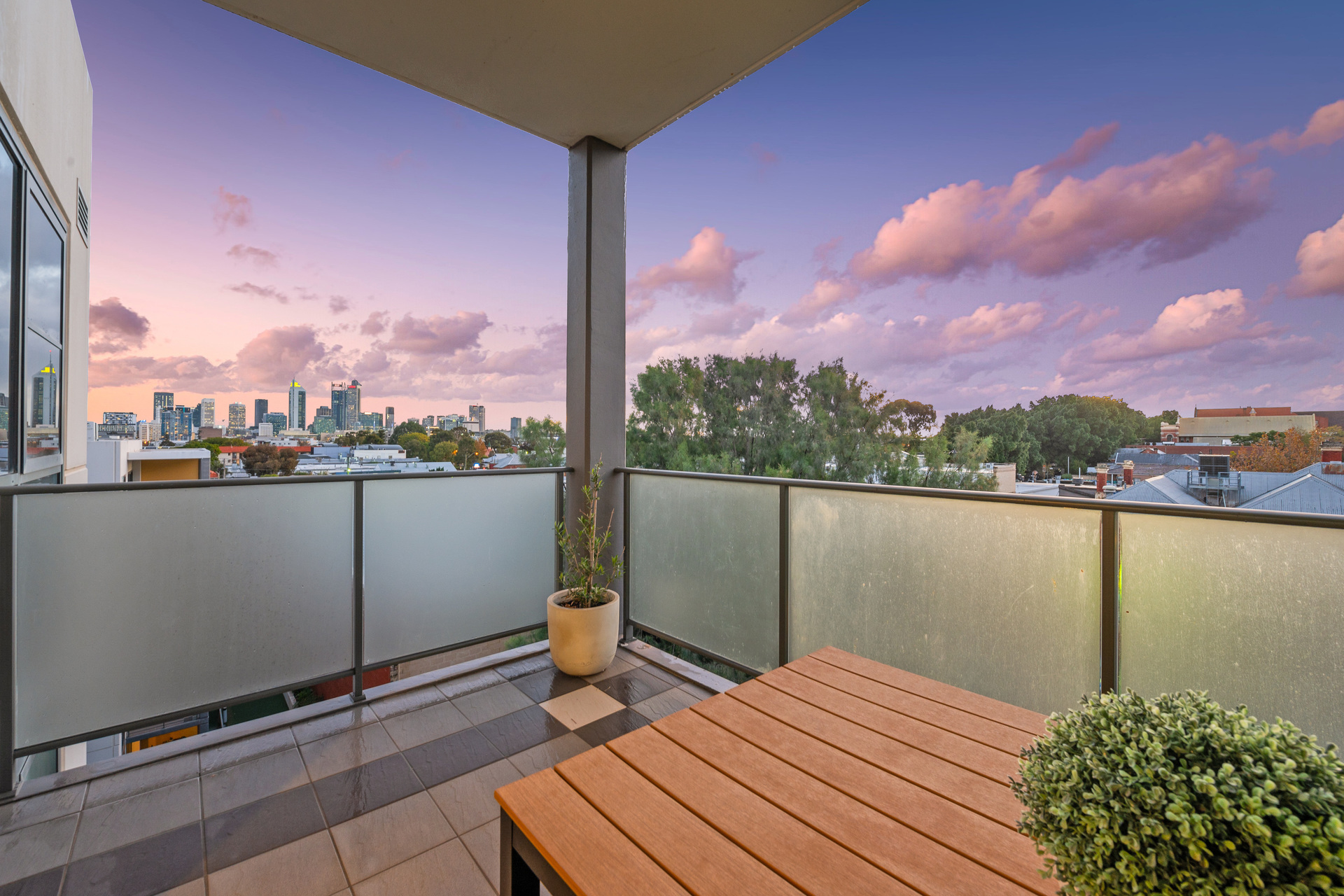 71/131 Harold Street, Highgate, WA 6003 AUS