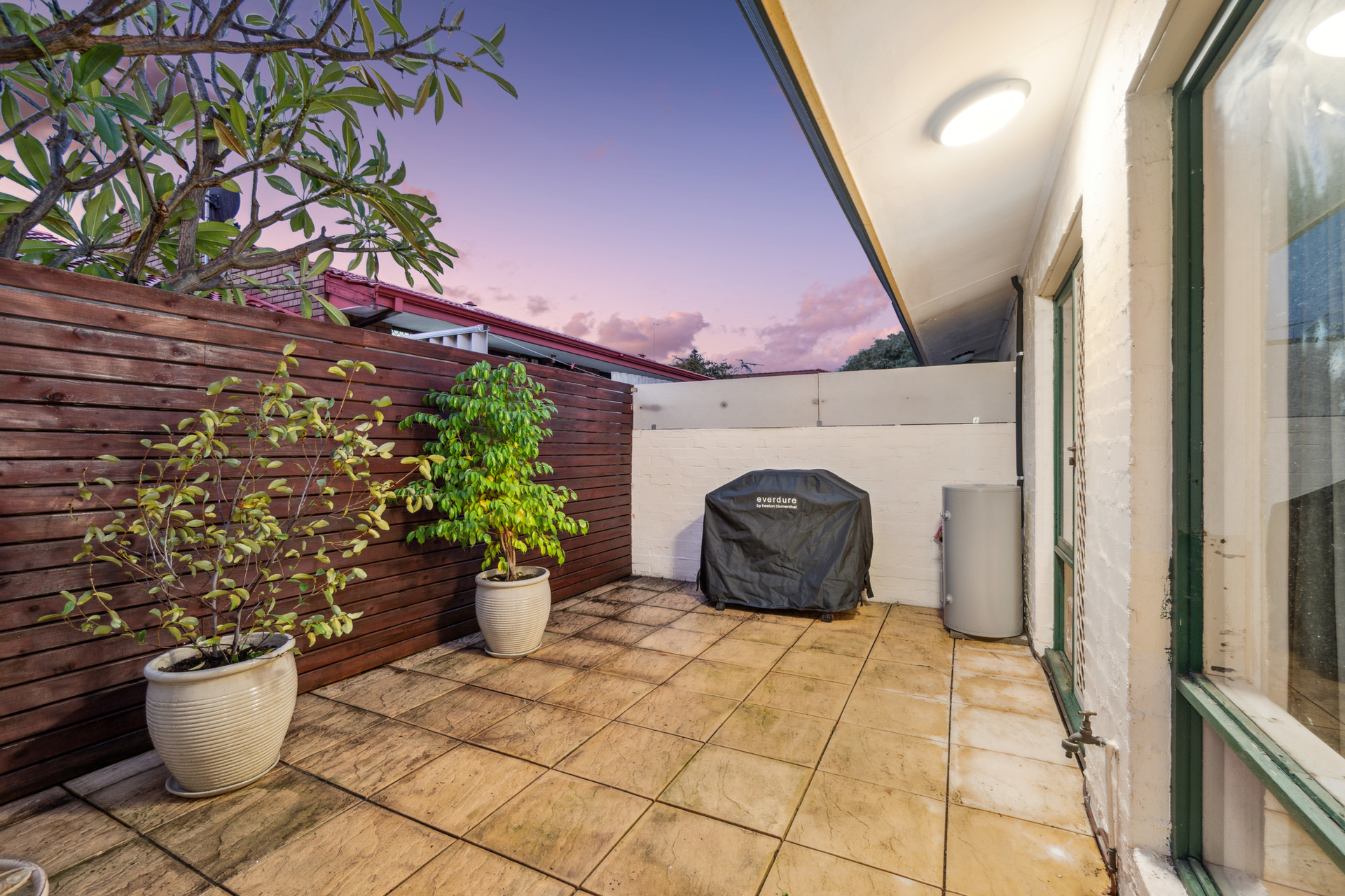 8/50 Waterloo Street, Joondanna, WA 6060 AUS