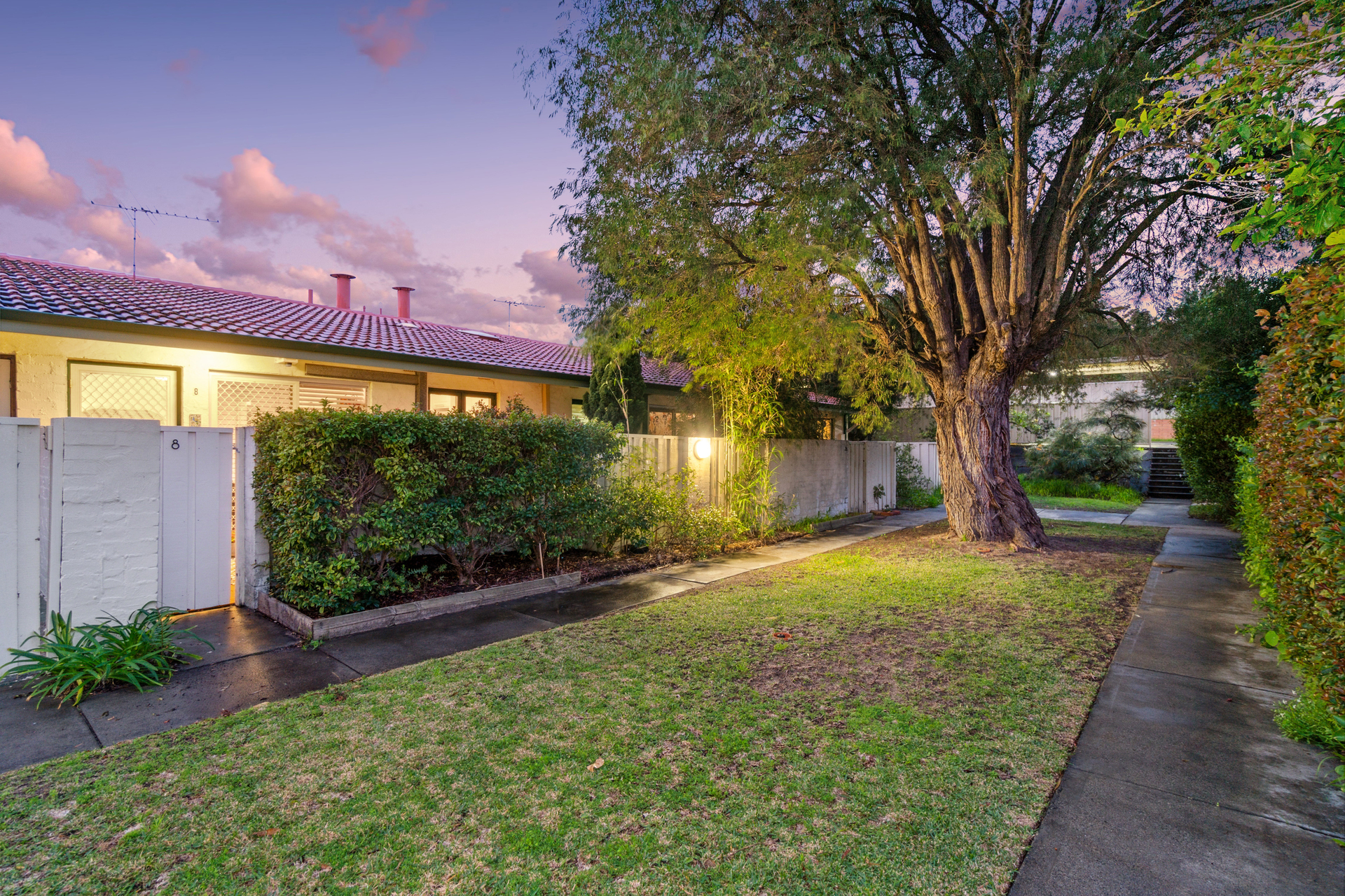 8/50 Waterloo Street, Joondanna, WA 6060 AUS