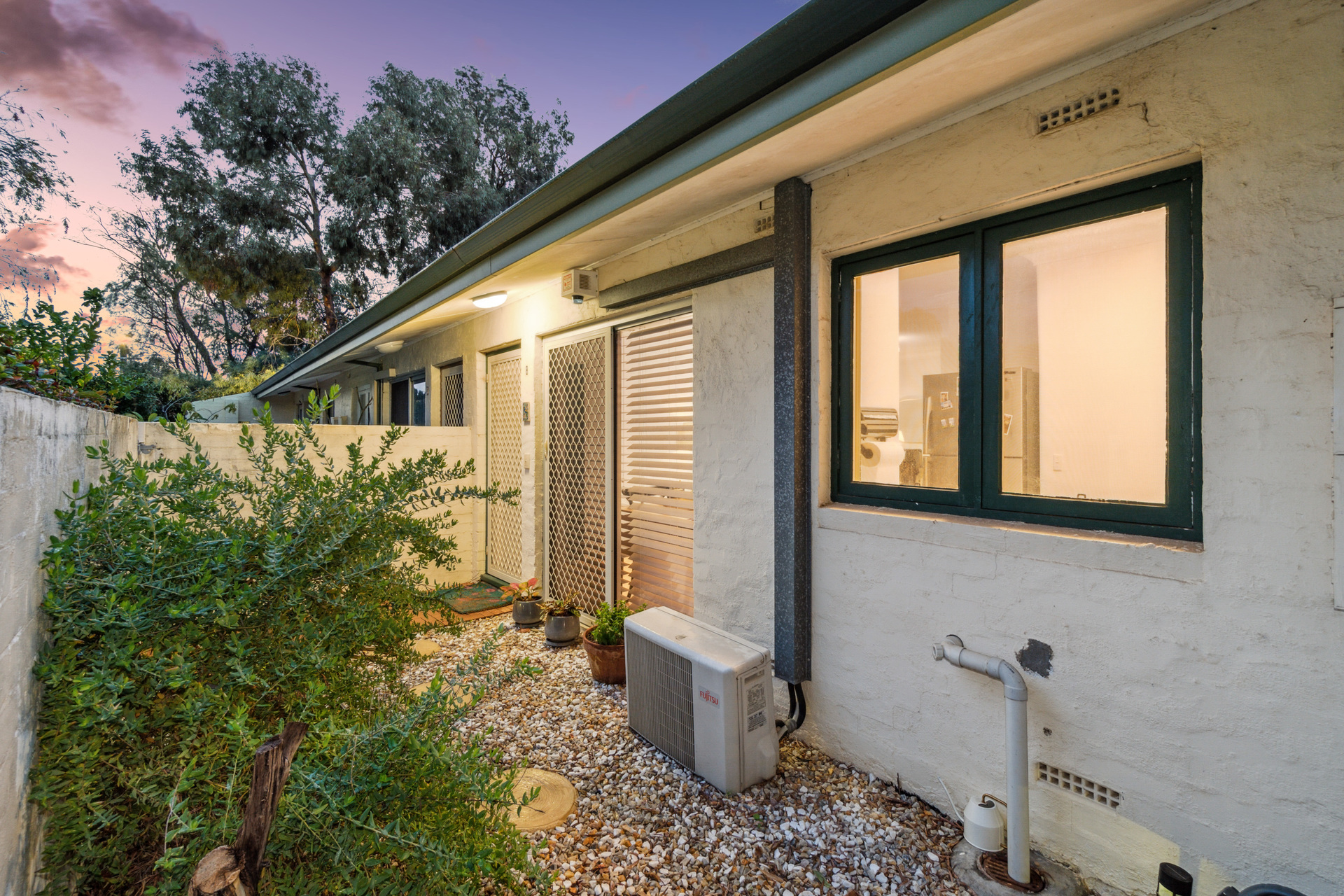 8/50 Waterloo Street, Joondanna, WA 6060 AUS