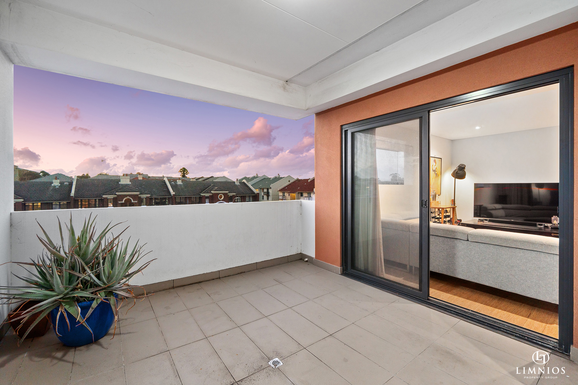 33/152 Fitzgerald Street, Perth, WA 6000 AUS