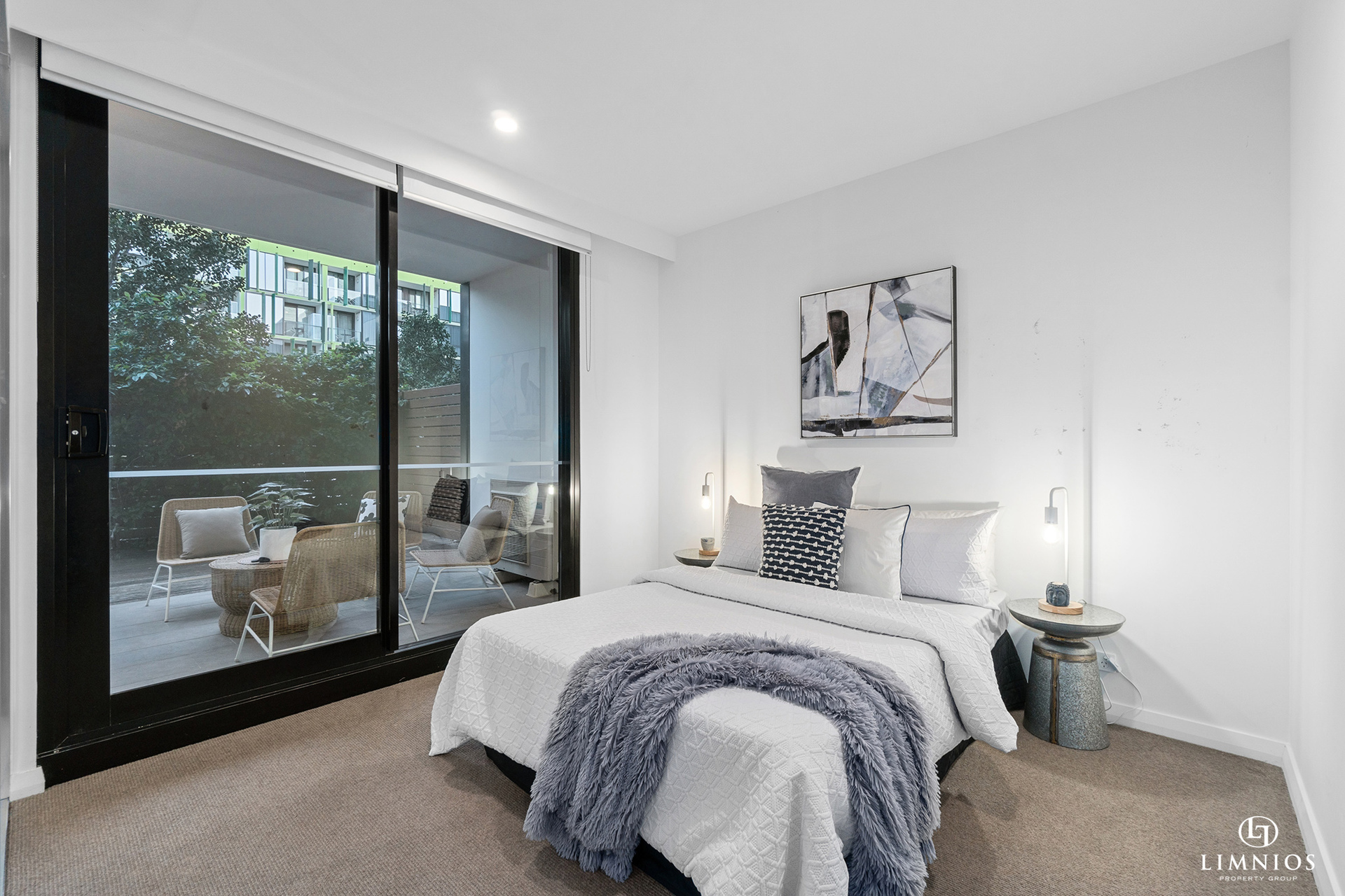 211/8 Tassels Place, Innaloo, WA 6018 AUS