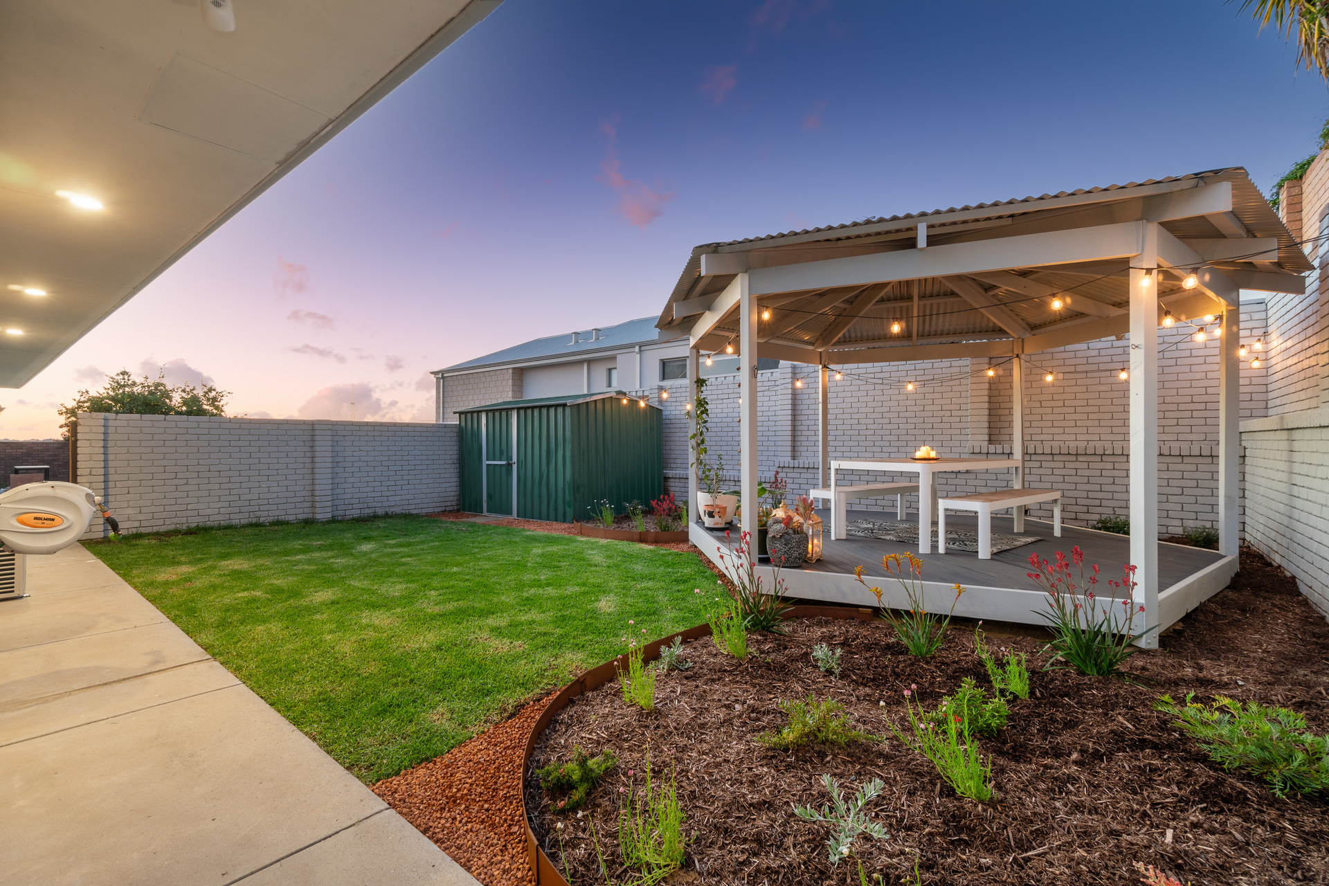 6/11 Kinsella Street, Joondanna, WA 6060 AUS