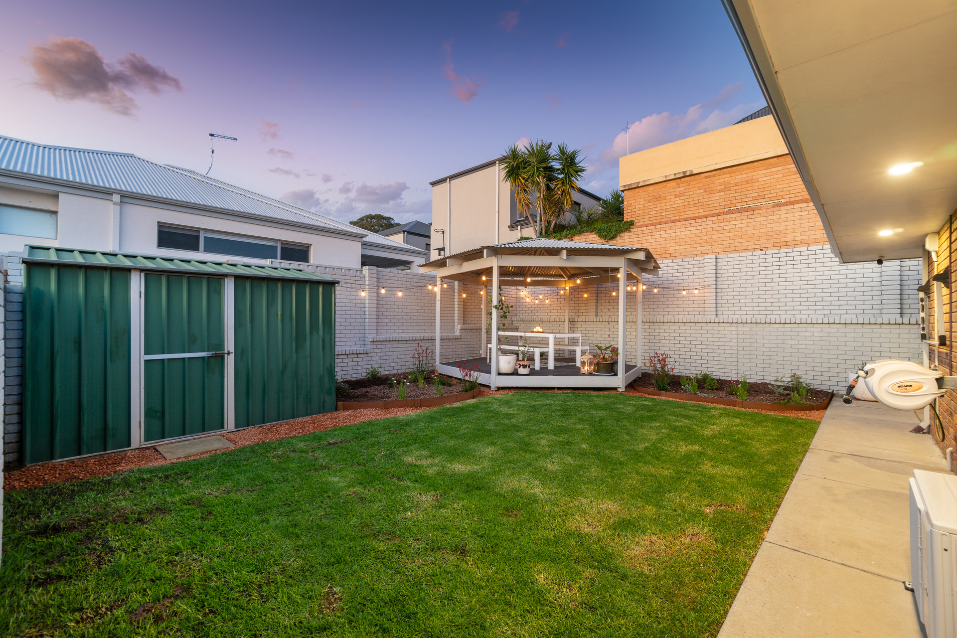 6/11 Kinsella Street, Joondanna, WA 6060 AUS