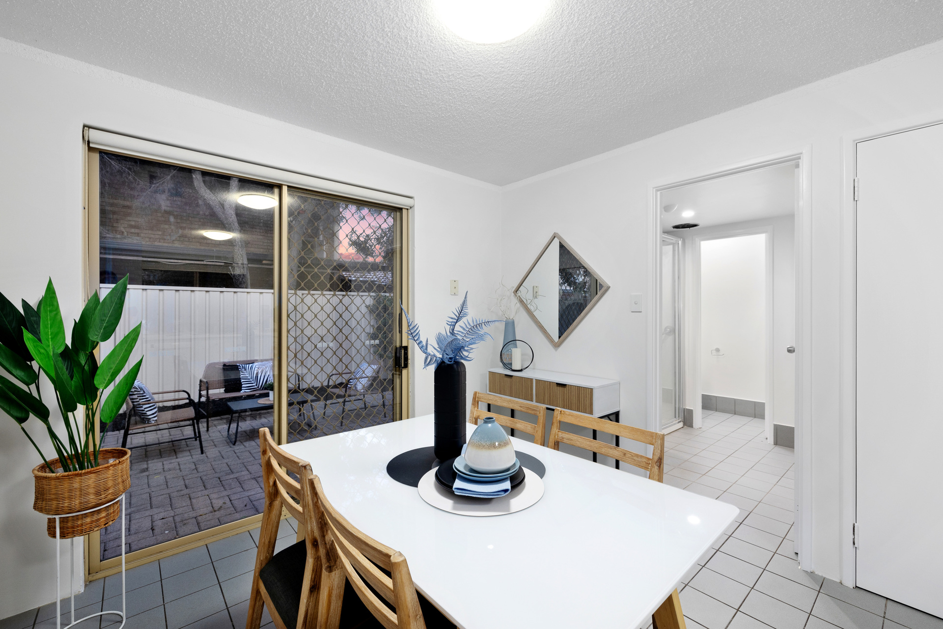 17/15 Jugan Street, Mount Hawthorn, WA 6016 AUS