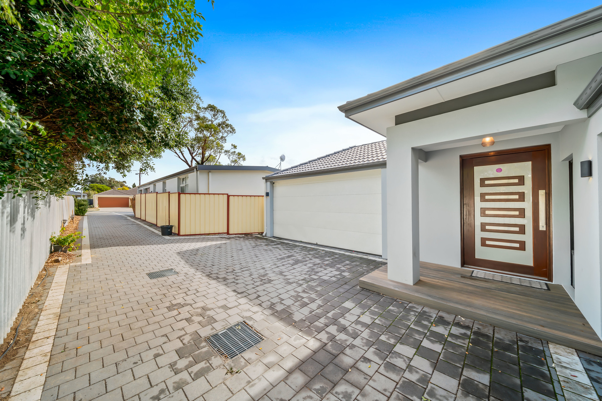 14A Ludlands Street, Morley, WA 6062 AUS