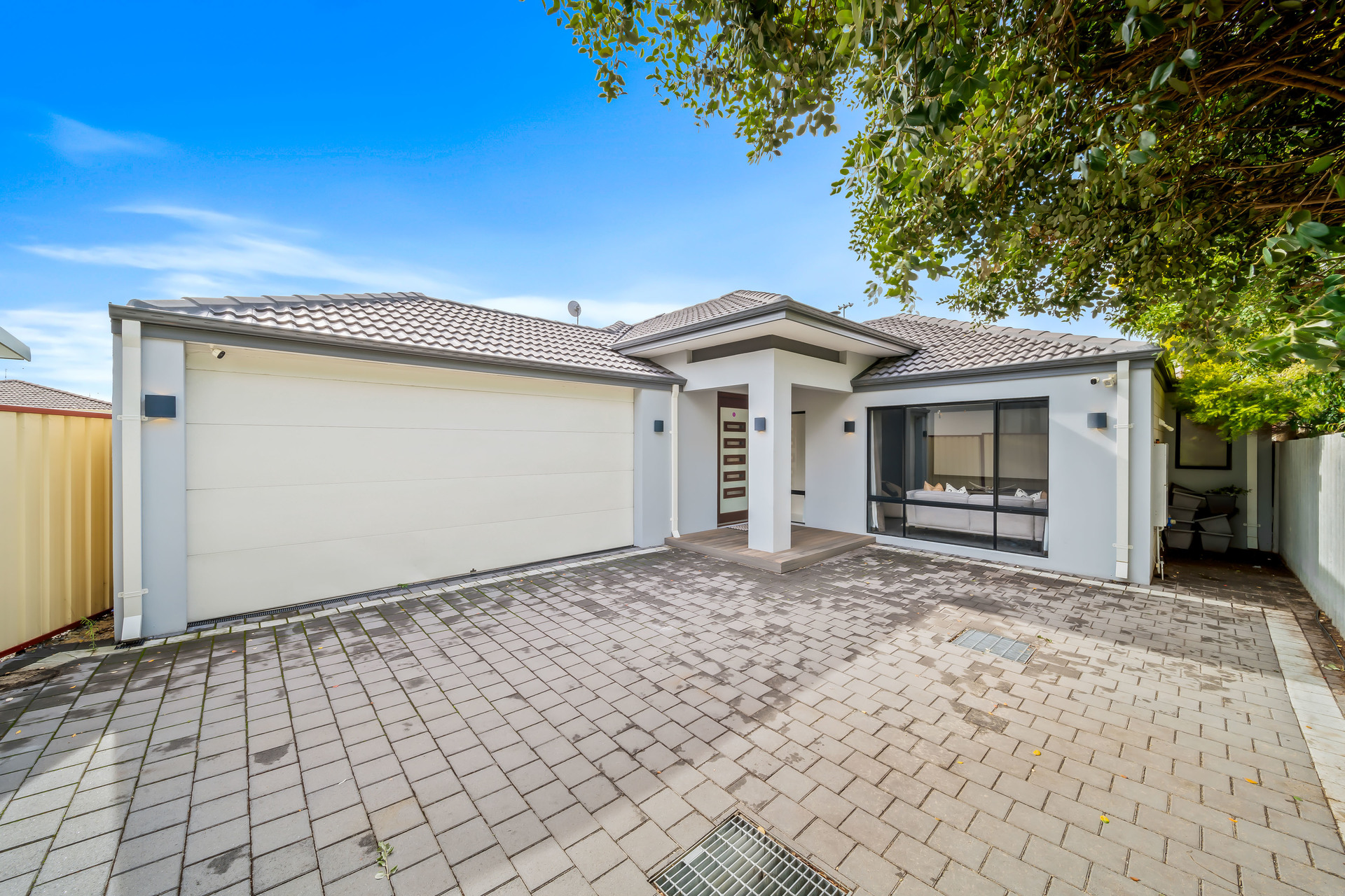 14A Ludlands Street, Morley, WA 6062 AUS