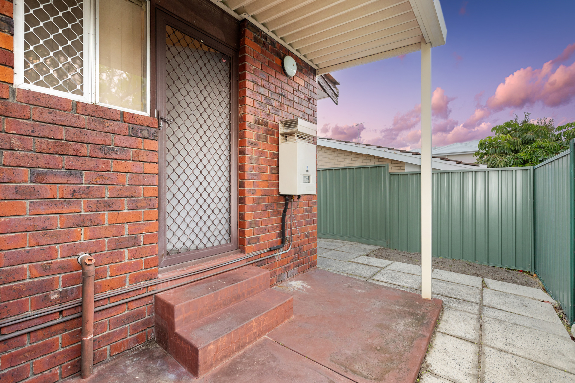 1/8 Waterloo Street, Joondanna, WA 6060 AUS