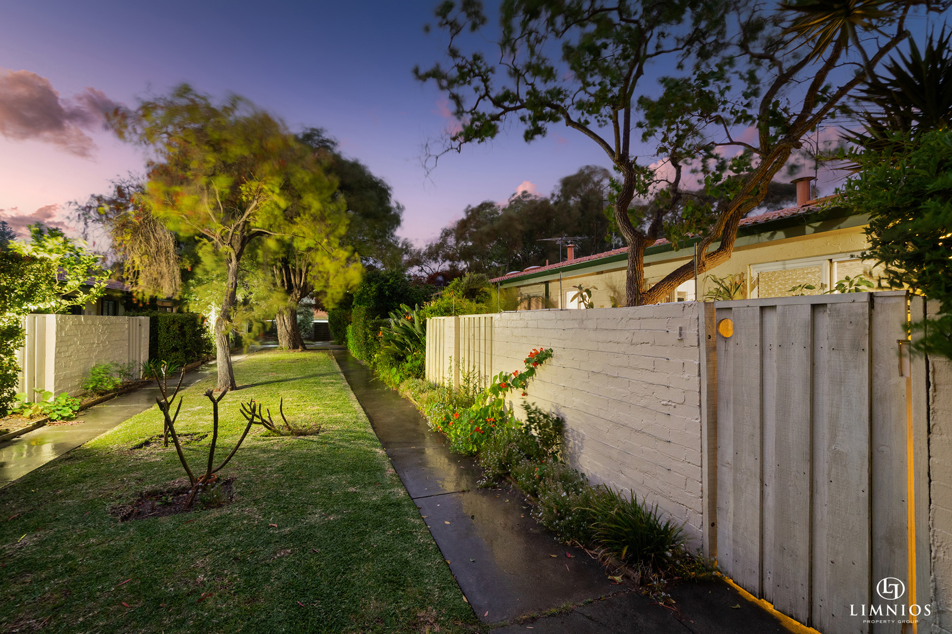 1/50 Waterloo Street, Joondanna, WA 6060 AUS